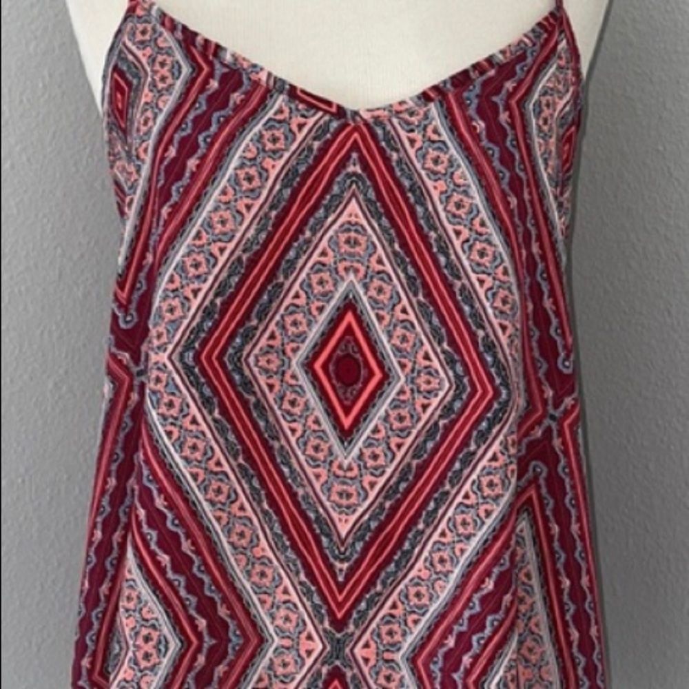 Hollister Co Bohemian Aztec Red, Pink, Blue Print Sleeveless Tank Size XS